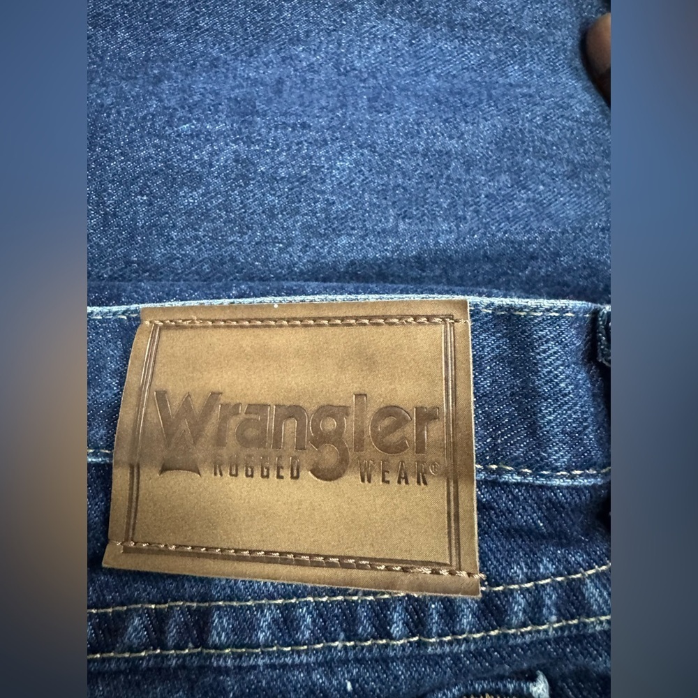 Wrangler Rugged Wear Dark Wash Denim Jeans 50x30 Relaxed Straight - Picture 4 of 6